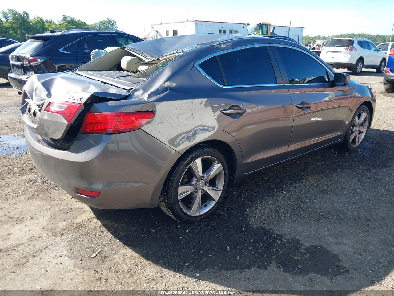 2013 ACURA ILX 2.0L · 4/11