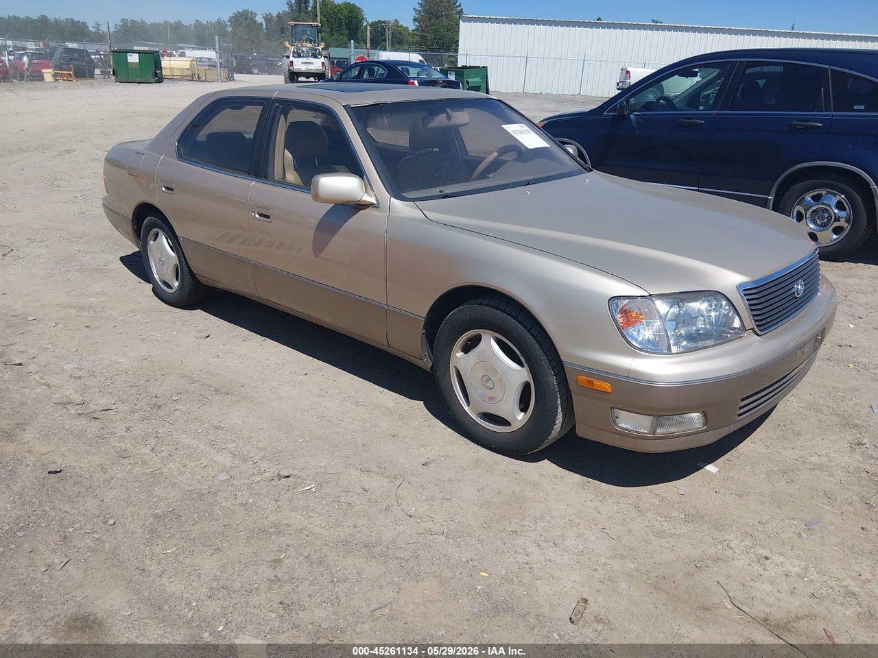 JT8BH28F8X0****** · 1999 LEXUS LS 400