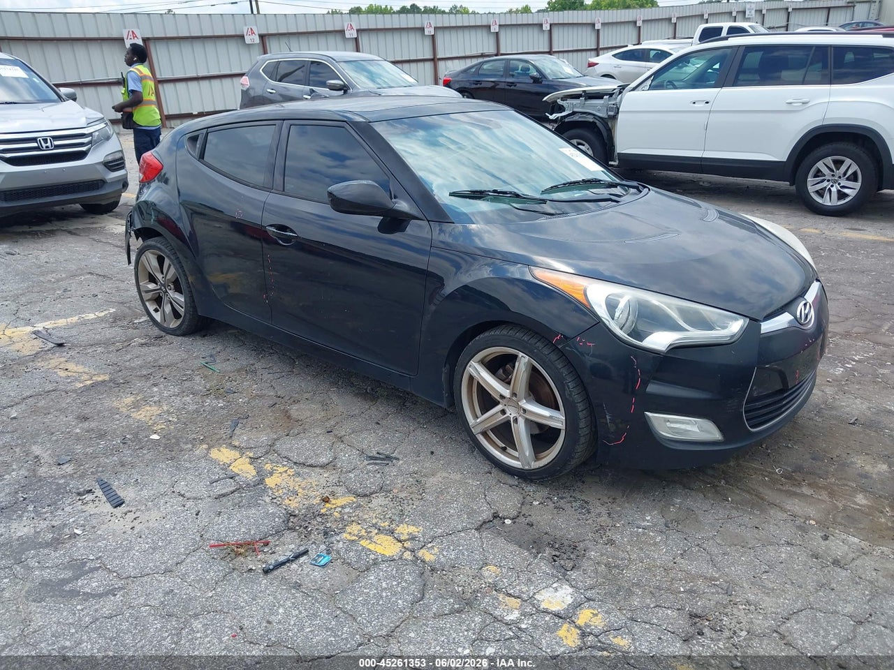 KMHTC6AD4CU****** · 2012 HYUNDAI VELOSTER BASE W/BLACK