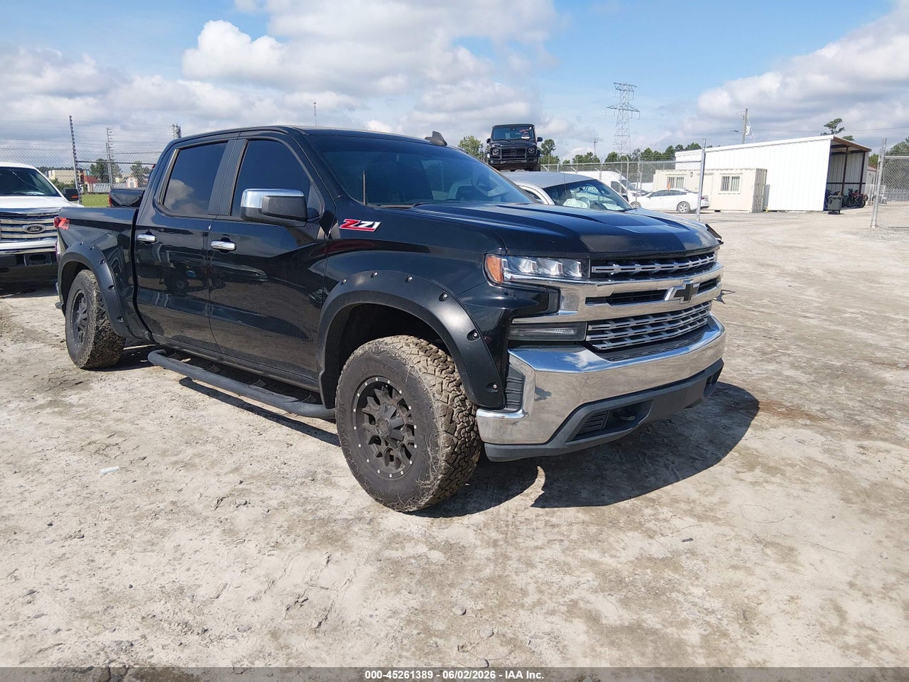 3GCUYDED9KG****** · 2019 CHEVROLET SILVERADO 1500 LT