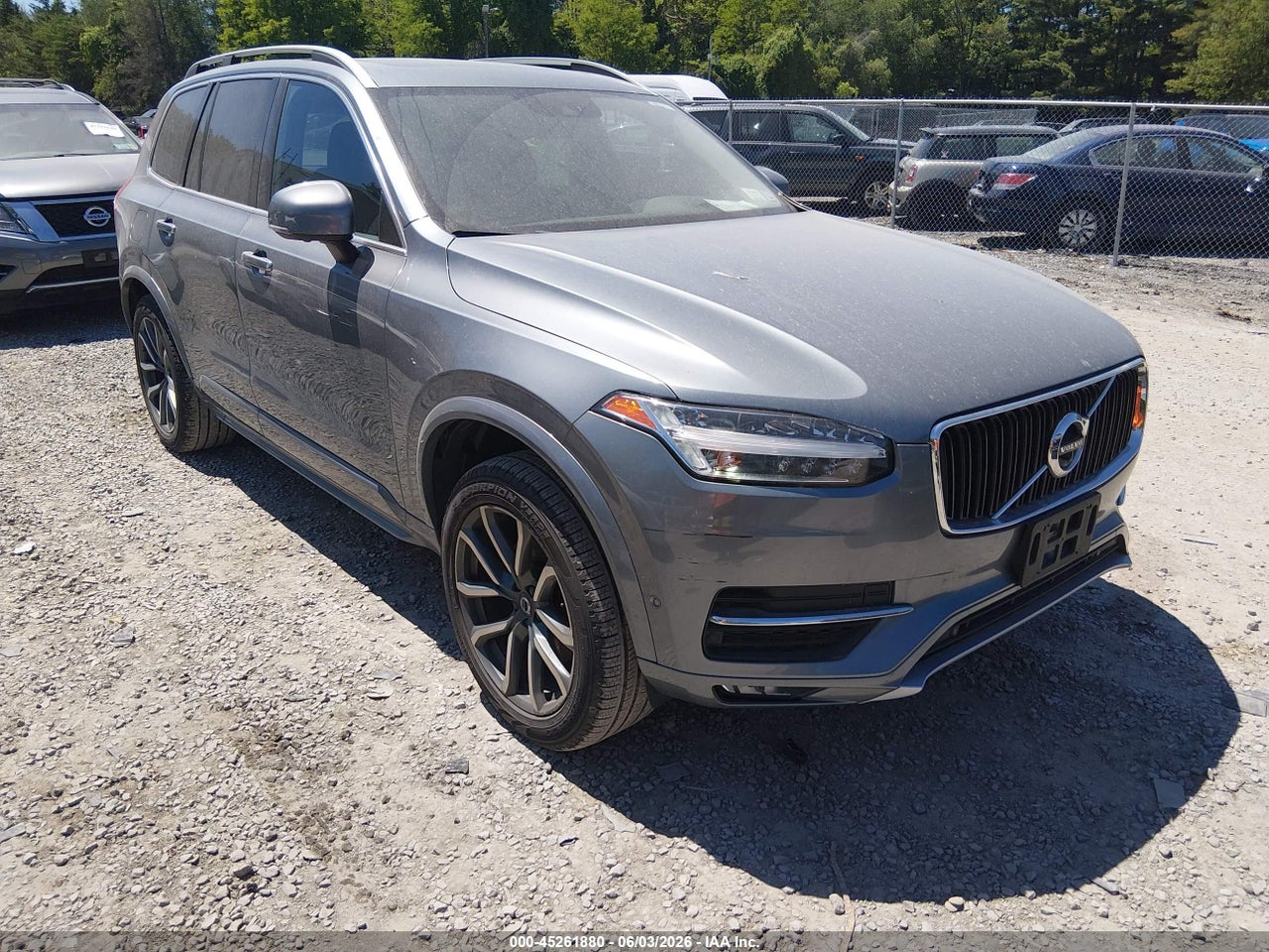 YV4102PK2J1****** · 2018 VOLVO XC90 T5 MOMENTUM