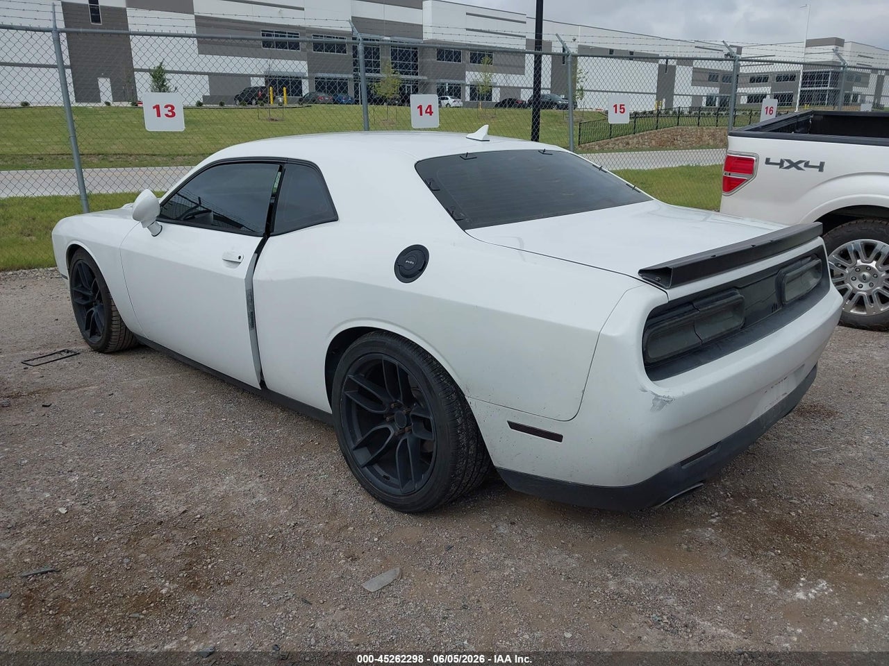 2015 DODGE CHALLENGER SXT · 3/11