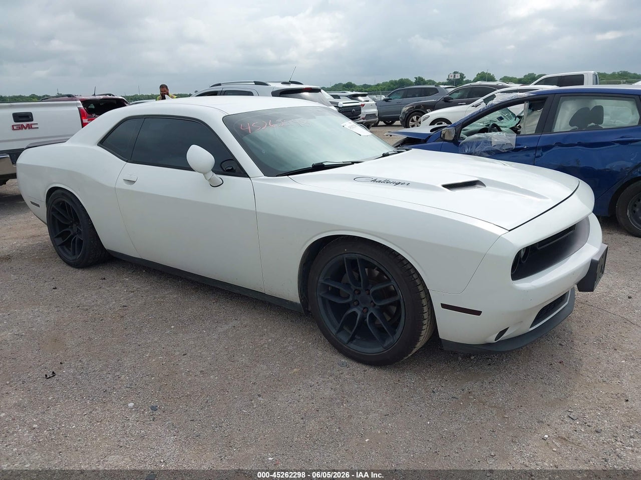 2C3CDZAG6FH****** · 2015 DODGE CHALLENGER SXT