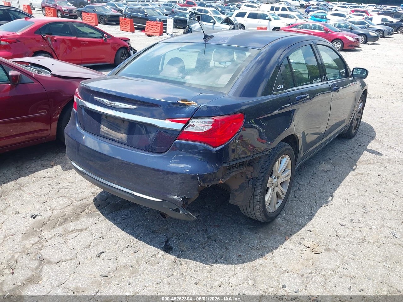 2013 CHRYSLER 200 TOURING · 4/11