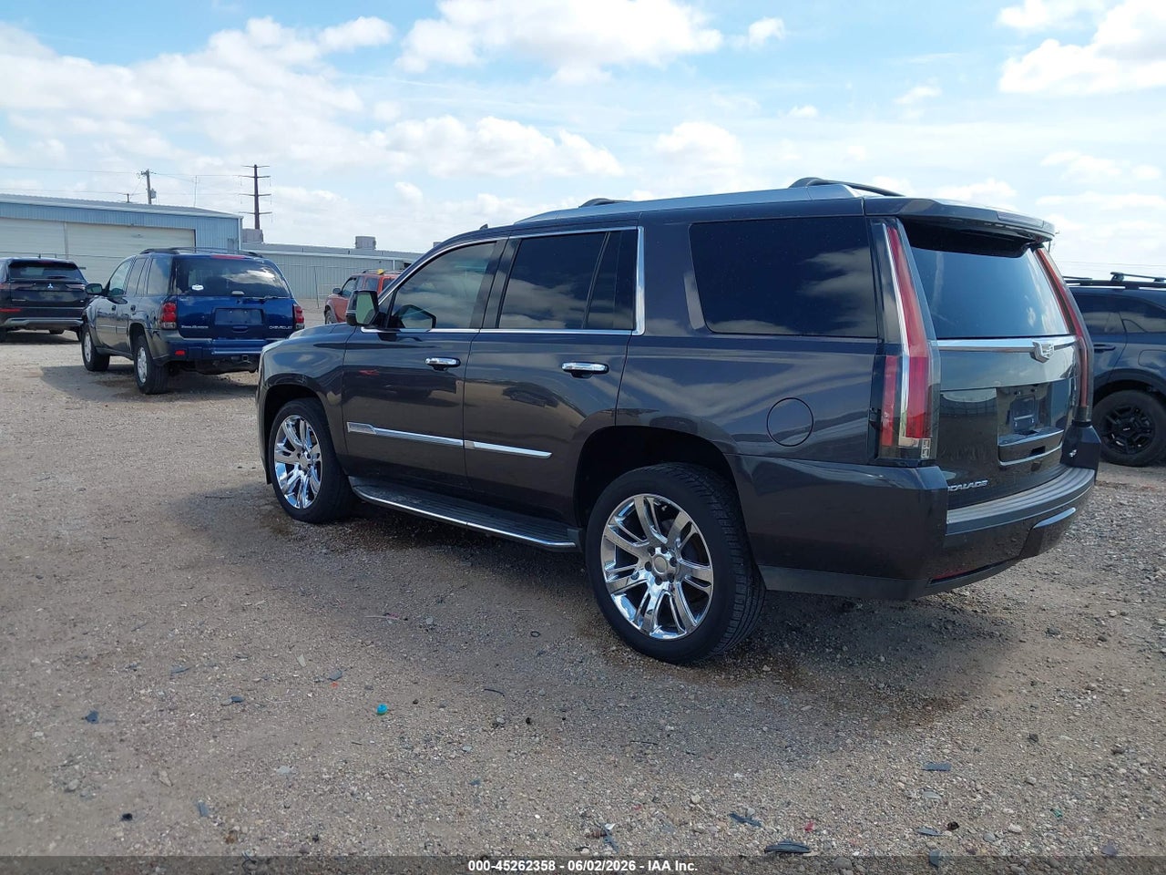 2016 CADILLAC ESCALADE LUXURY COLLECTION · 3/11
