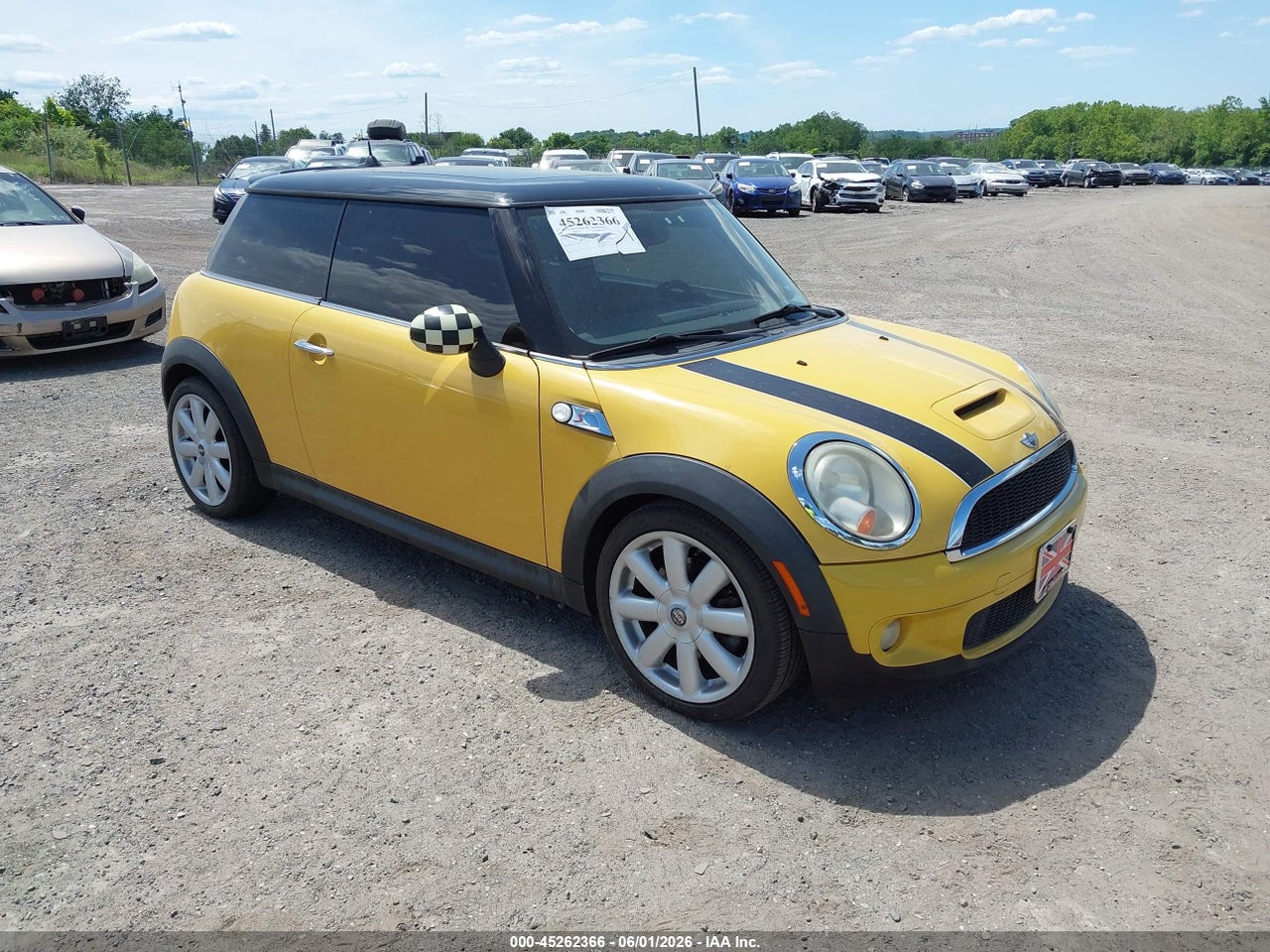 WMWMF73538T****** · 2008 MINI COOPER S