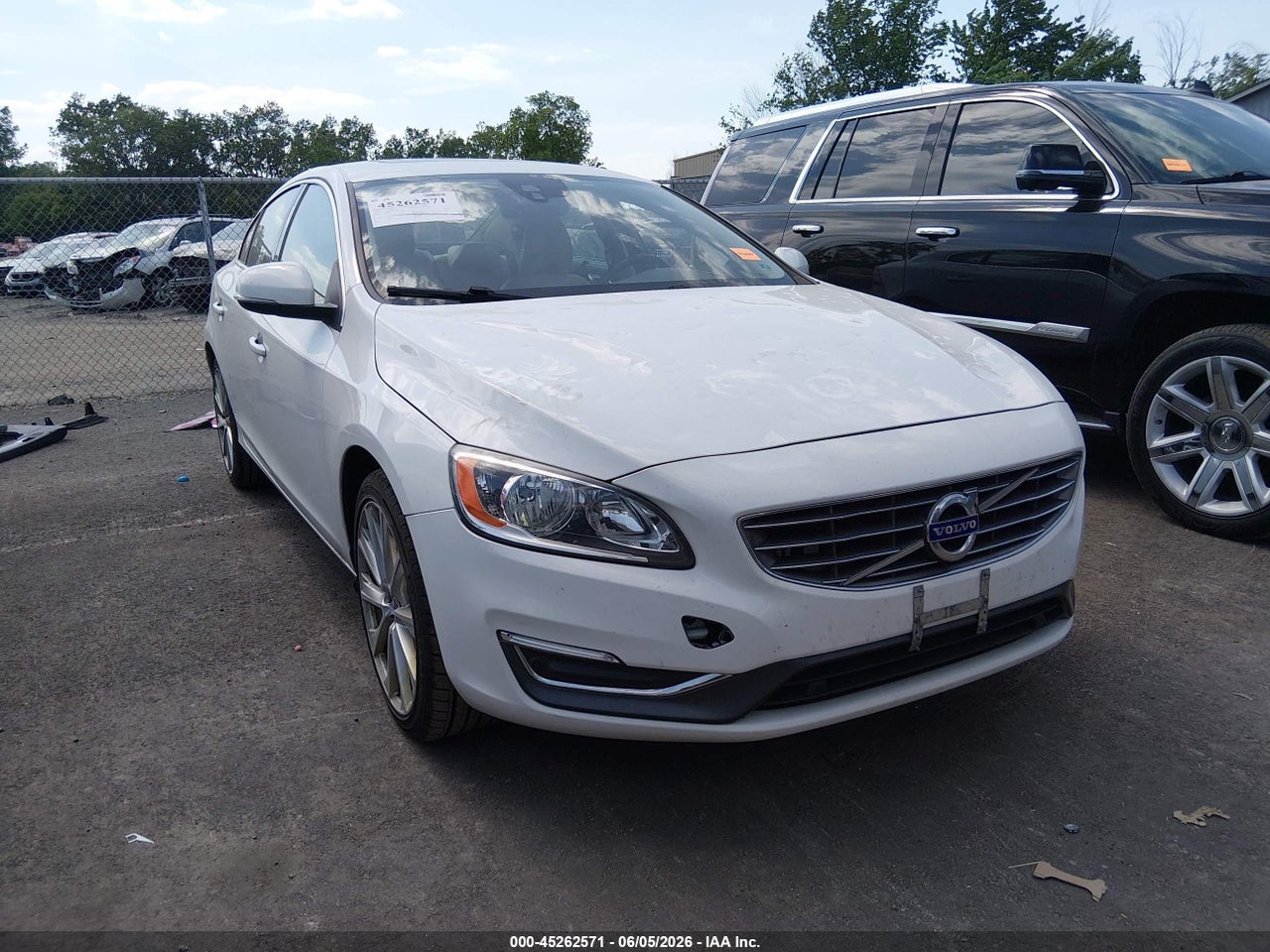 LYV402HK7JB****** · 2018 VOLVO S60 INSCRIPTION T5