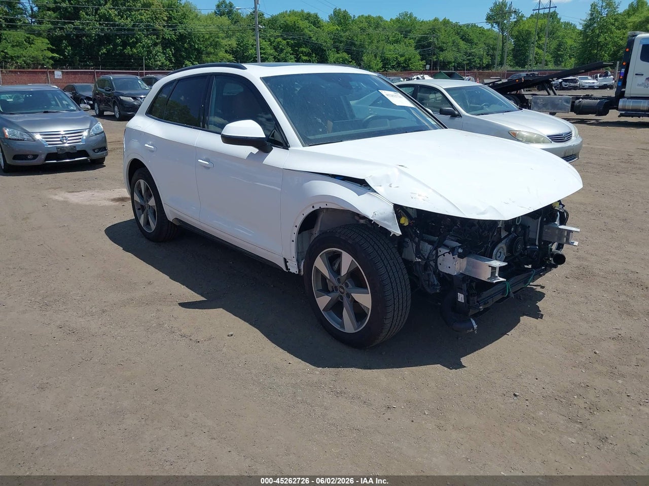WA1ABAFY1S2****** · 2025 AUDI Q5 PREMIUM 40 TFSI QUATTRO S TRONIC