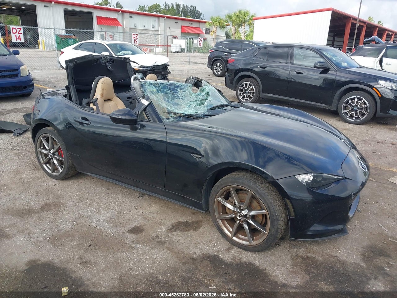 JM1NDAD74G0****** · 2016 MAZDA MX-5 MIATA GRAND TOURING