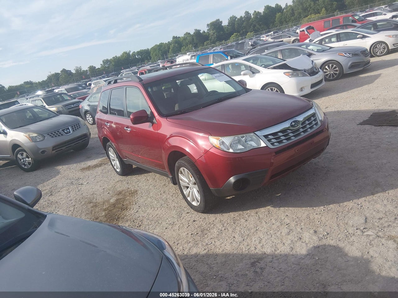 JF2SHADC4DH****** · 2013 SUBARU FORESTER 2.5X PREMIUM