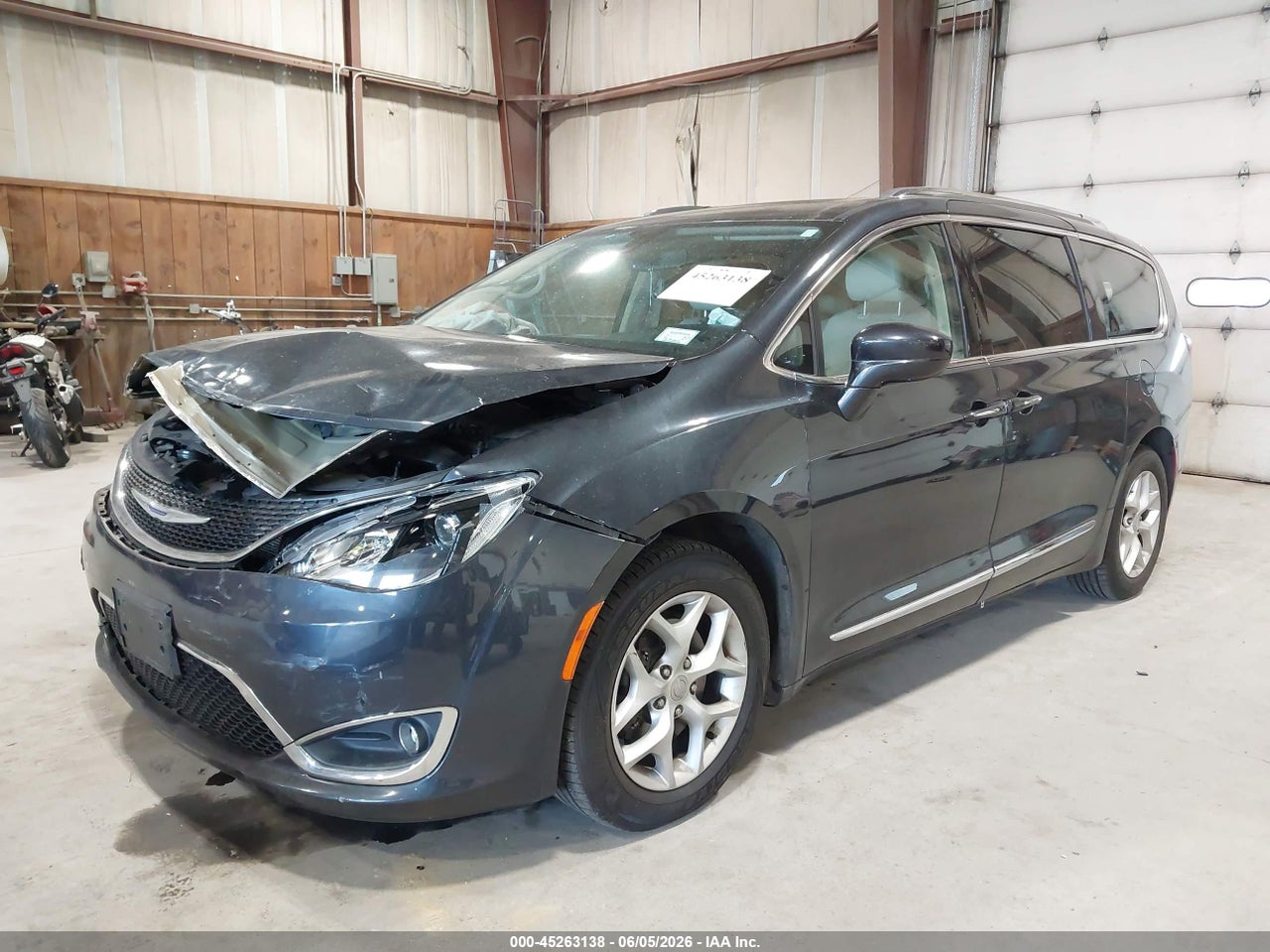 2019 CHRYSLER PACIFICA TOURING L PLUS · 2/11