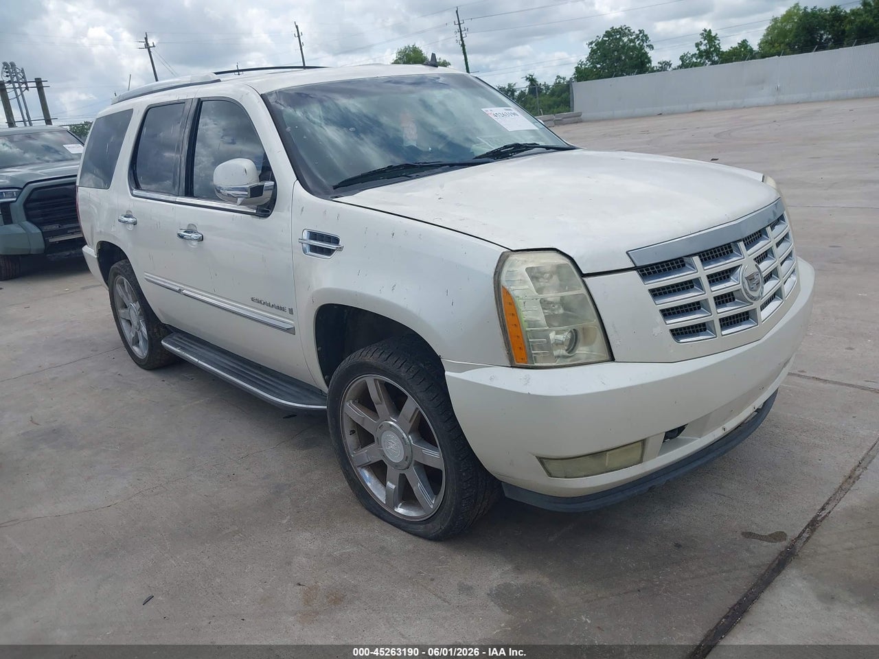 1GYFC23219R****** · 2009 CADILLAC ESCALADE STANDARD