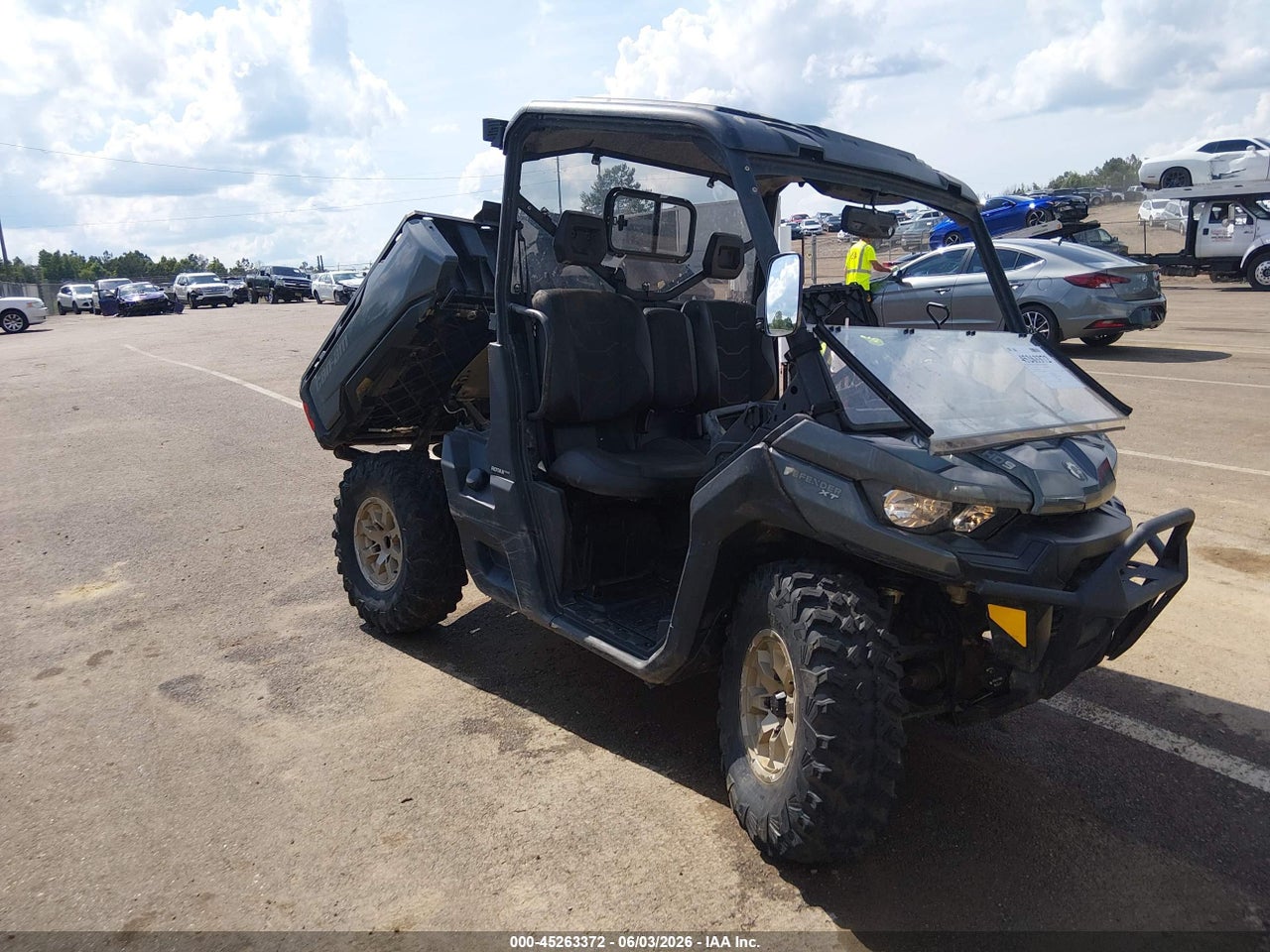 3JBUKAP4XNK****** · 2022 CAN-AM DEFENDER XT HD9