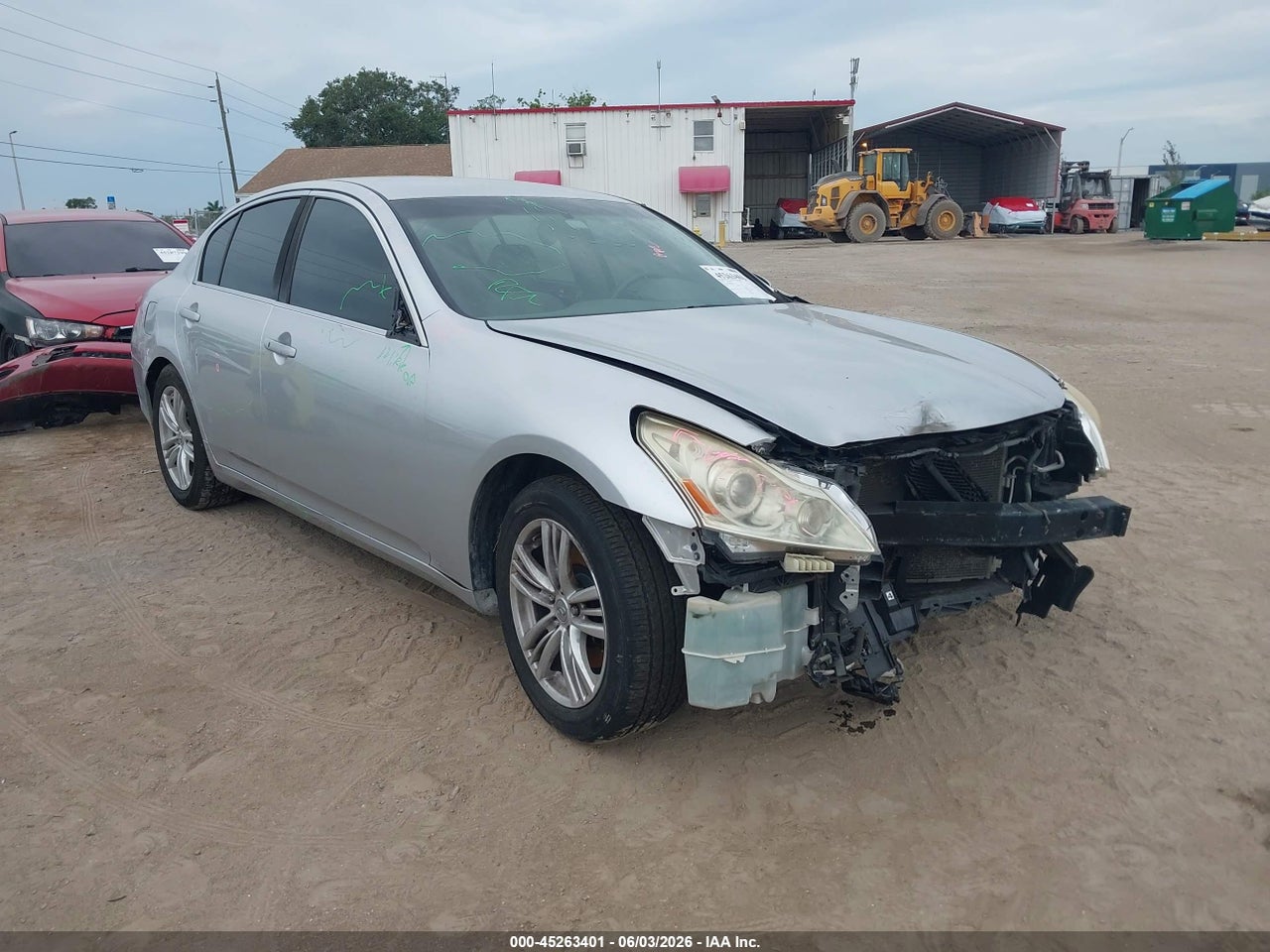 JN1CV6AP8BM****** · 2011 INFINITI G37 JOURNEY