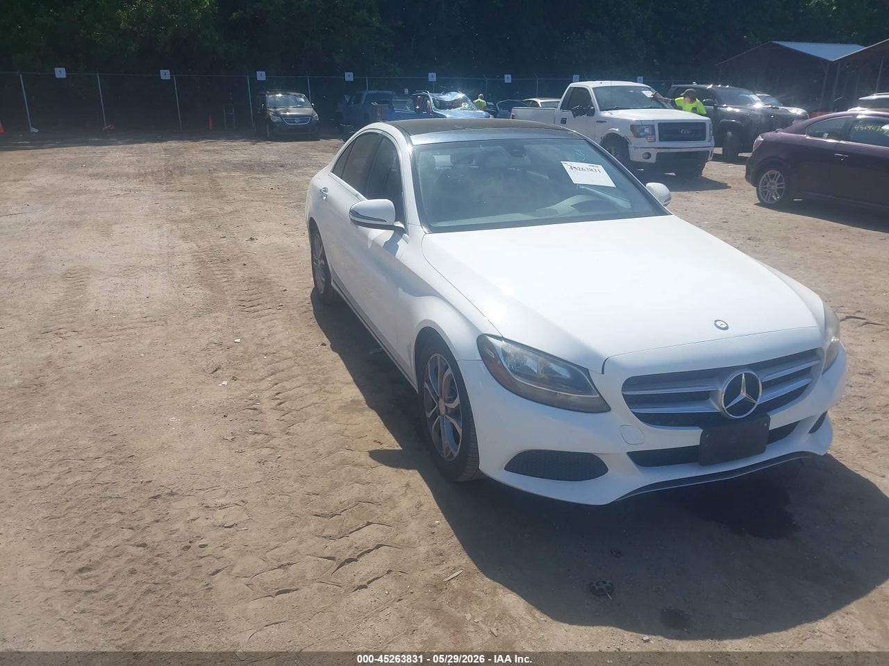 55SWF4JB6GU****** · 2016 MERCEDES-BENZ C 300