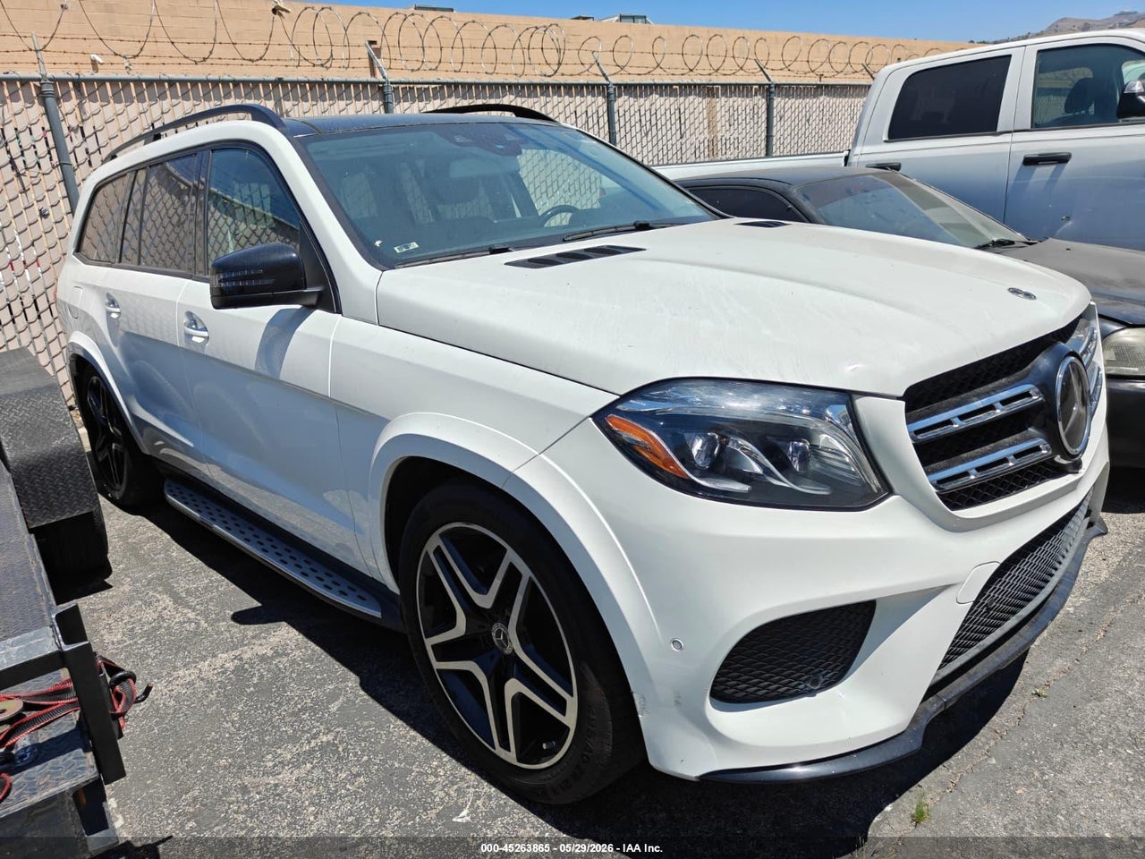 4JGDF7DEXKB****** · 2019 MERCEDES-BENZ GLS 550 4MATIC