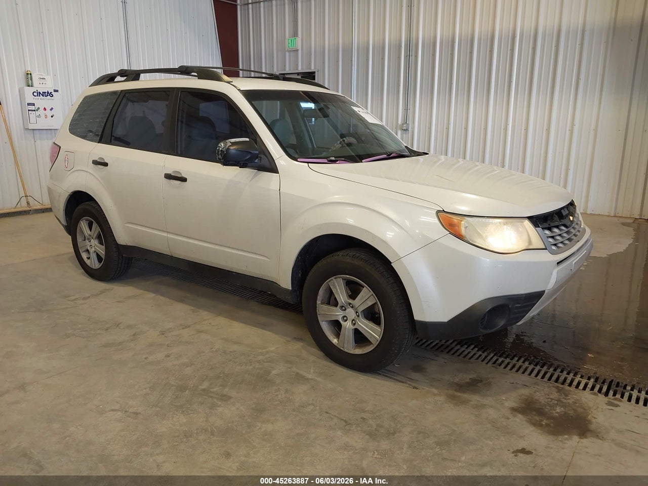 JF2SHABC3BH****** · 2011 SUBARU FORESTER 2.5X