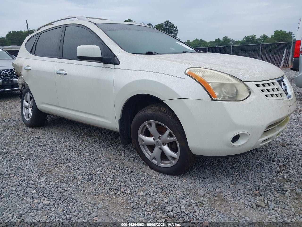 JN8AS5MV1AW****** · 2010 NISSAN ROGUE SL