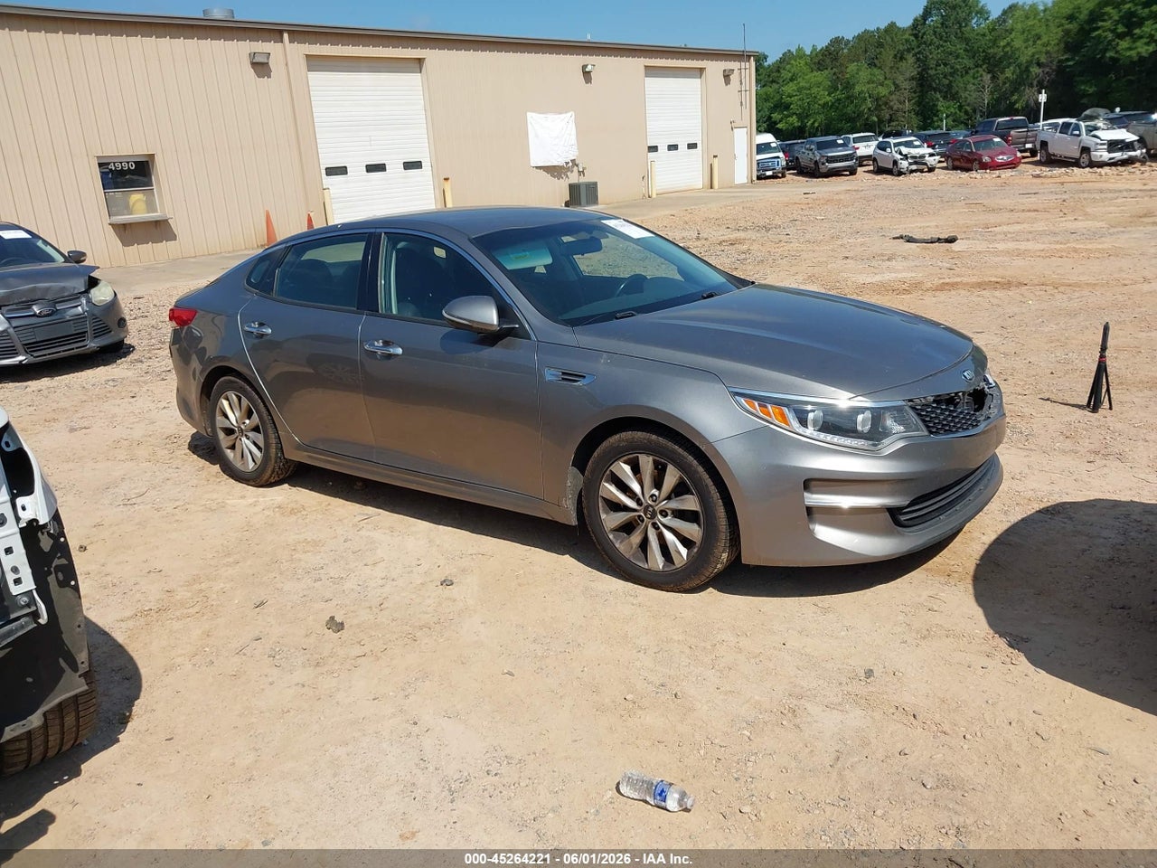 5XXGU4L37GG****** · 2016 KIA OPTIMA EX