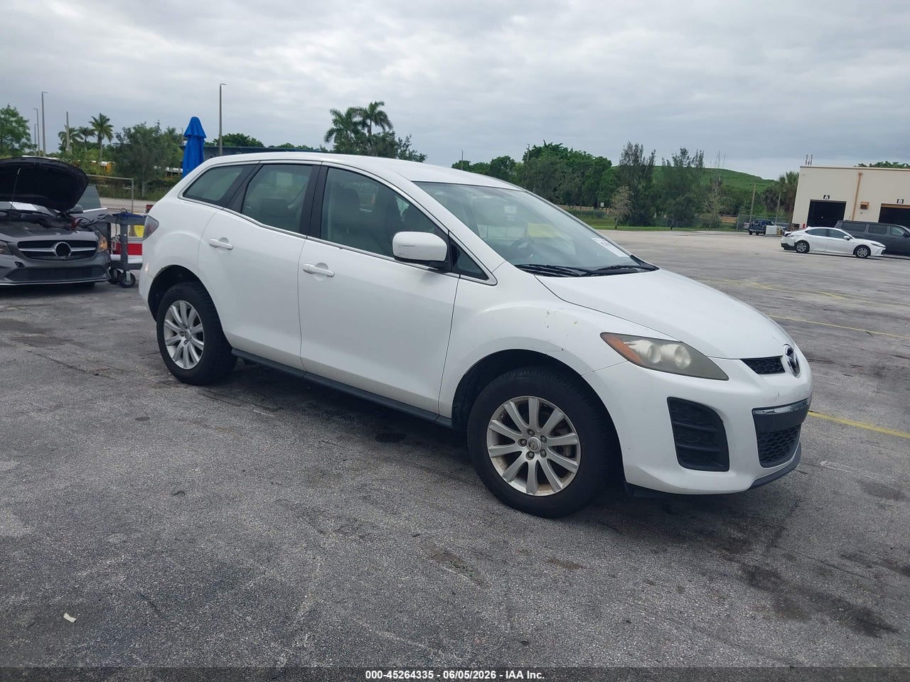 JM3ER2W50A0****** · 2010 MAZDA CX-7 I SV