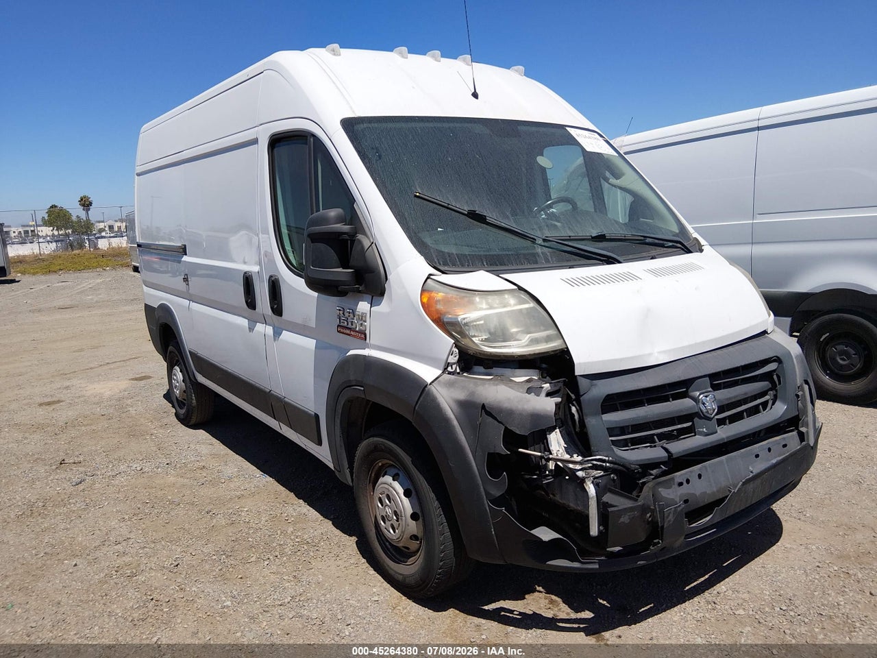 3C6TRVBG8KE****** · 2019 RAM PROMASTER 1500 HIGH ROOF 136 WB