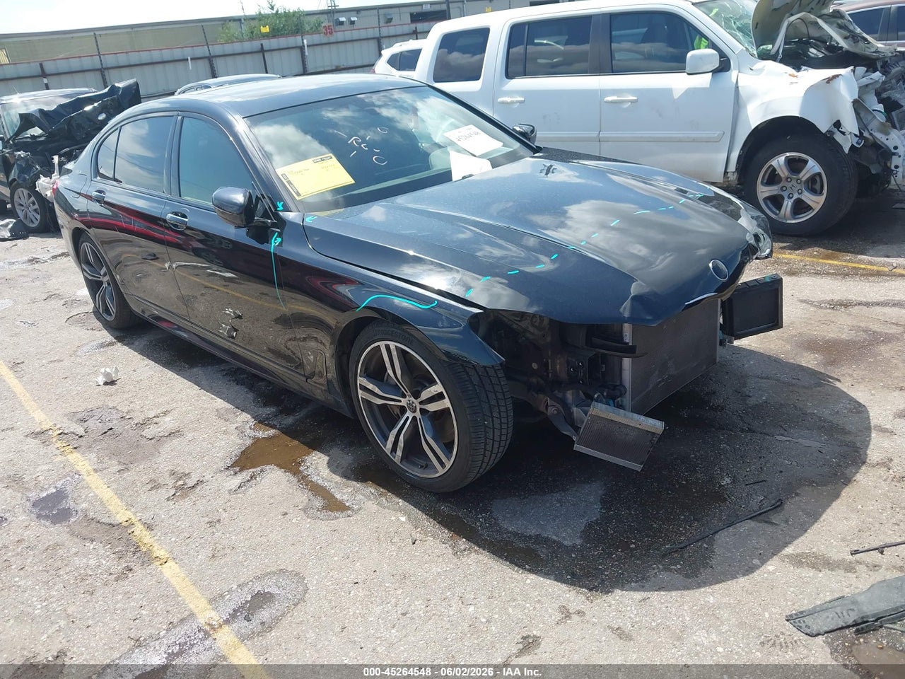 WBA7F0C58KG****** · 2019 BMW 750I