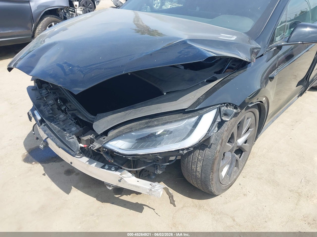 2024 TESLA MODEL X LONG RANGE · 6/9