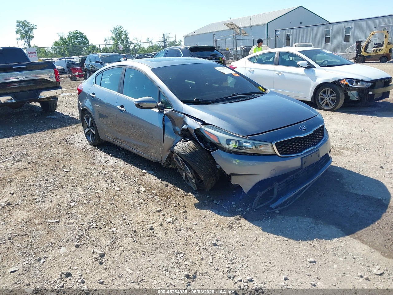 3KPFN4A87HE****** · 2017 KIA FORTE EX