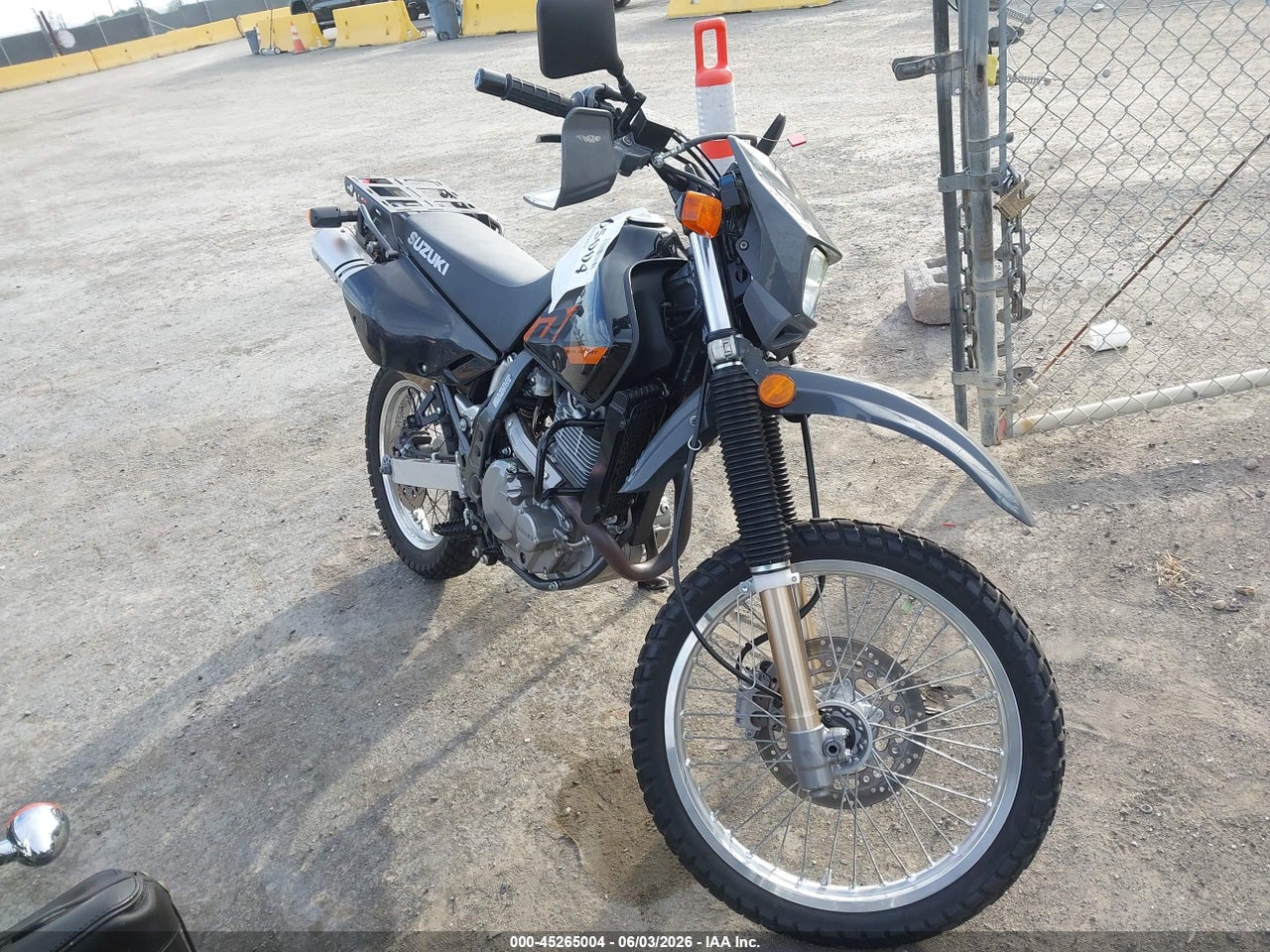 JS1SP46D1T7****** · 2026 SUZUKI DR650 SE