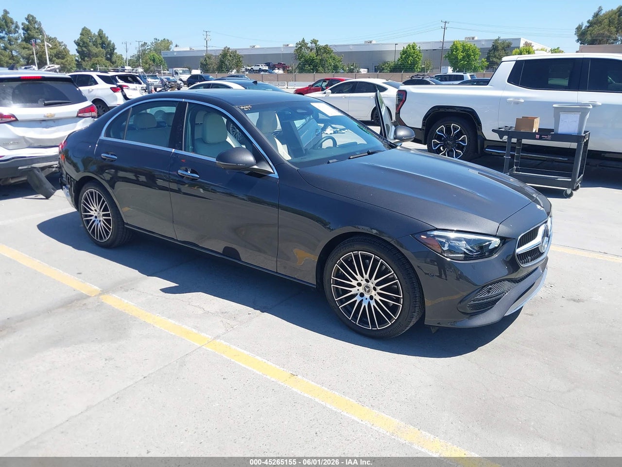 W1KAF4GB9SR****** · 2025 MERCEDES-BENZ C 300