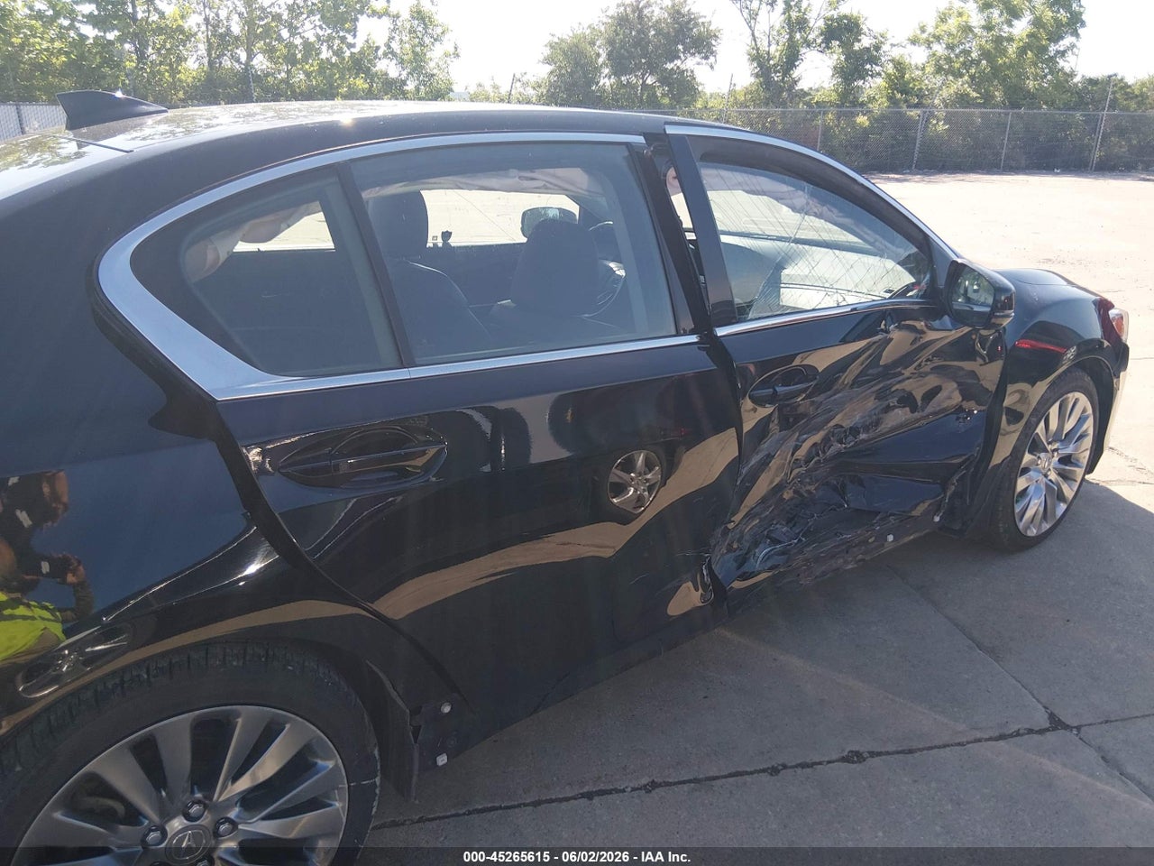 2017 ACURA RLX · 6/11