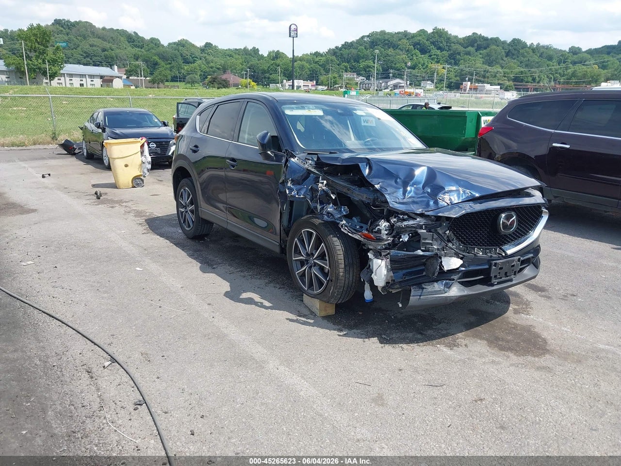 JM3KFBDL9H0****** · 2017 MAZDA CX-5 GRAND TOURING