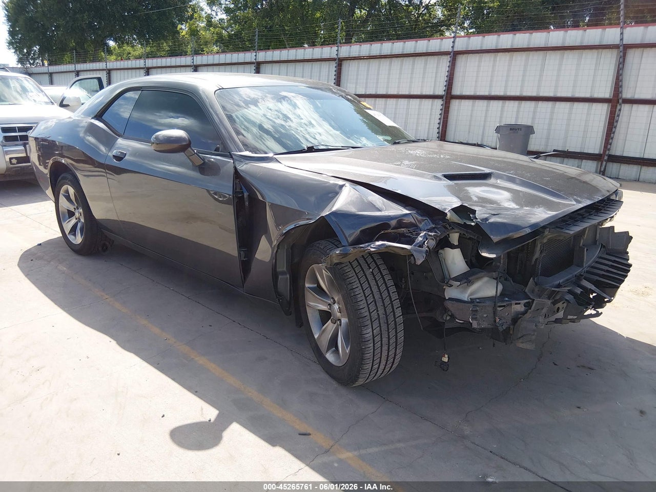 2C3CDZAG6GH****** · 2016 DODGE CHALLENGER SXT