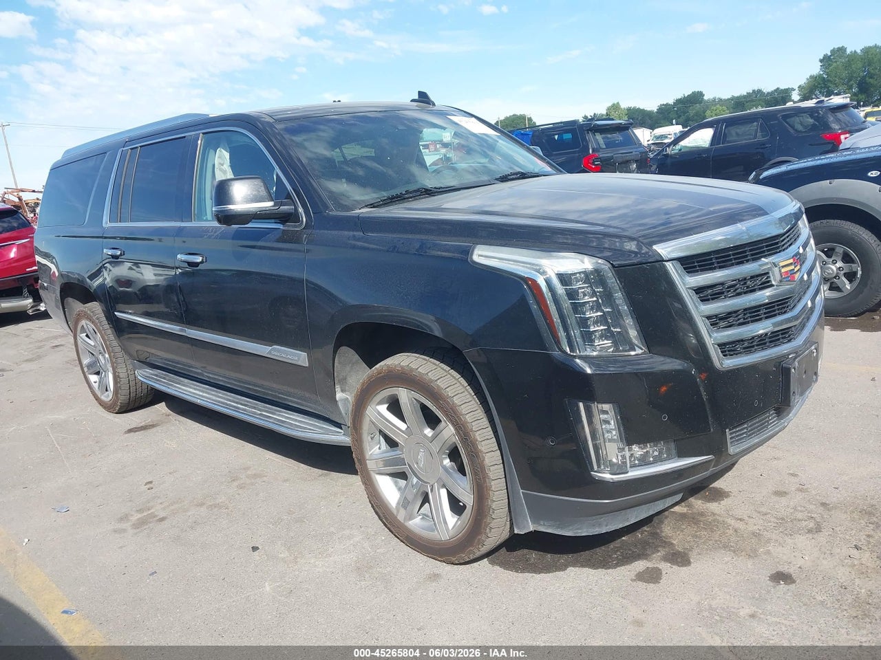 1GYS4JKJ3KR****** 2019 CADILLAC ESCALADE ESV PREMIUM LUXURY