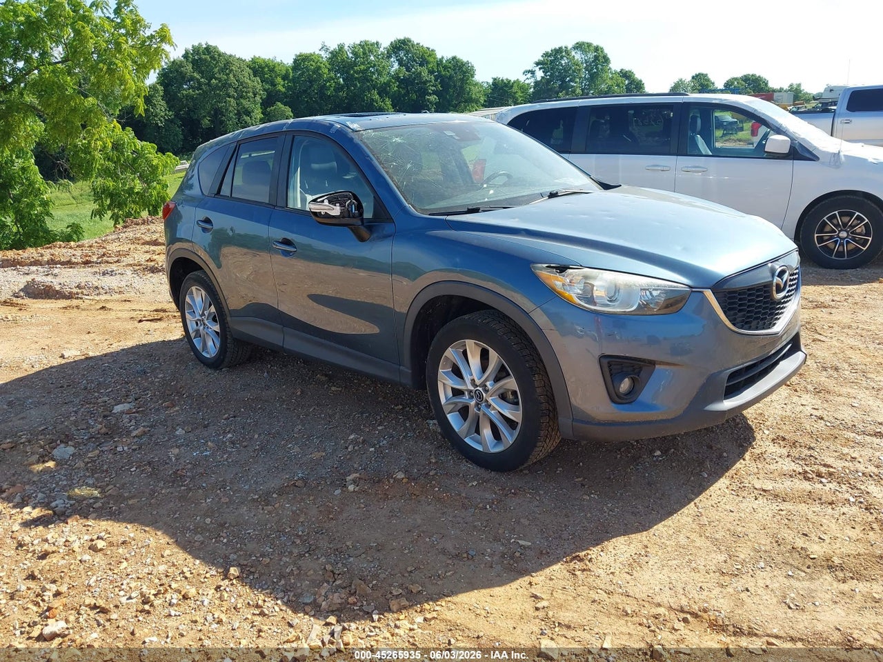 JM3KE2DY6F0****** · 2015 MAZDA CX-5 GRAND TOURING