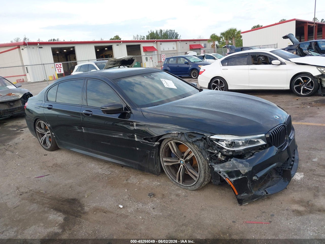 WBA7F0C5XKG****** · 2019 BMW 750I