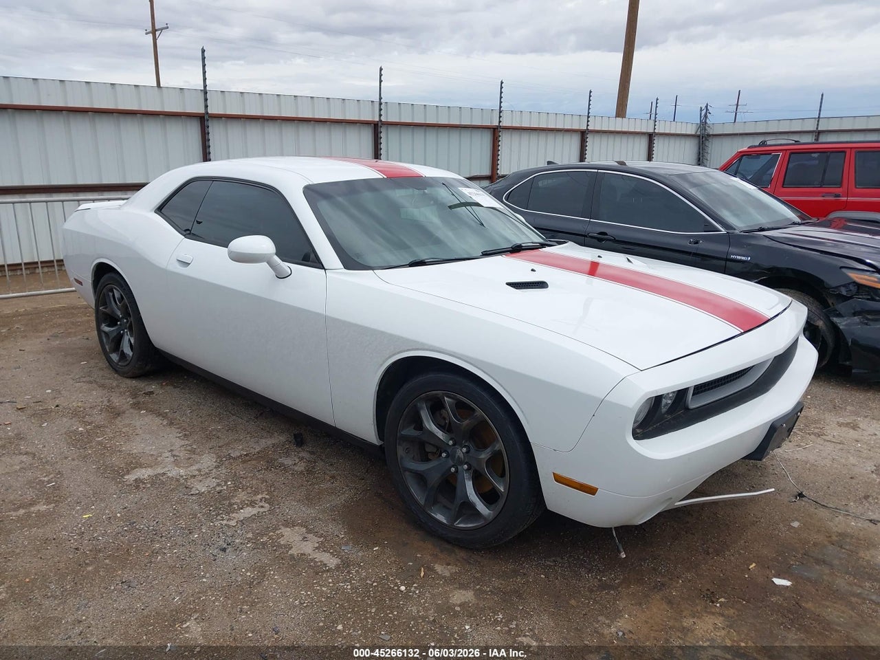 2C3CDYAG4DH****** · 2013 DODGE CHALLENGER RALLYE REDLINE