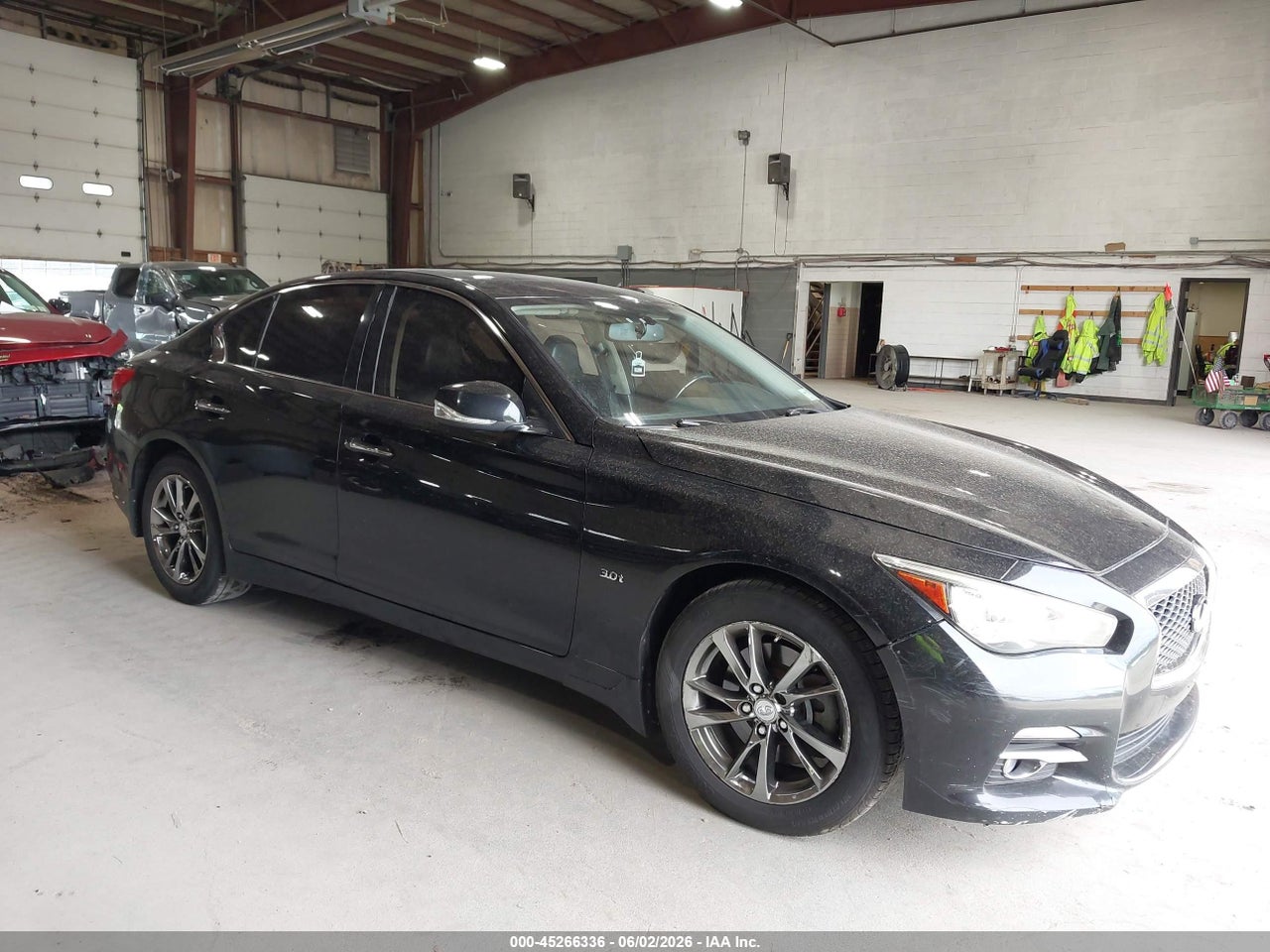 JN1EV7ARXHM****** · 2017 INFINITI Q50 3.0T SIGNATURE EDITION