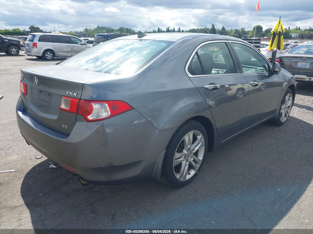 2010 ACURA TSX 3.5 · 4/11