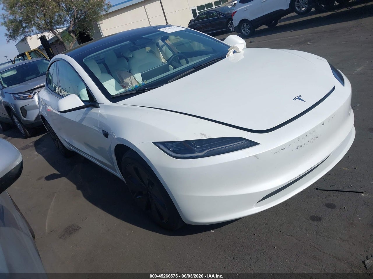 5YJ3E1EA4SF****** · 2025 TESLA MODEL 3 LONG RANGE REAR-WHEEL DRIVE/STANDARD REAR-WHEEL DRIVE