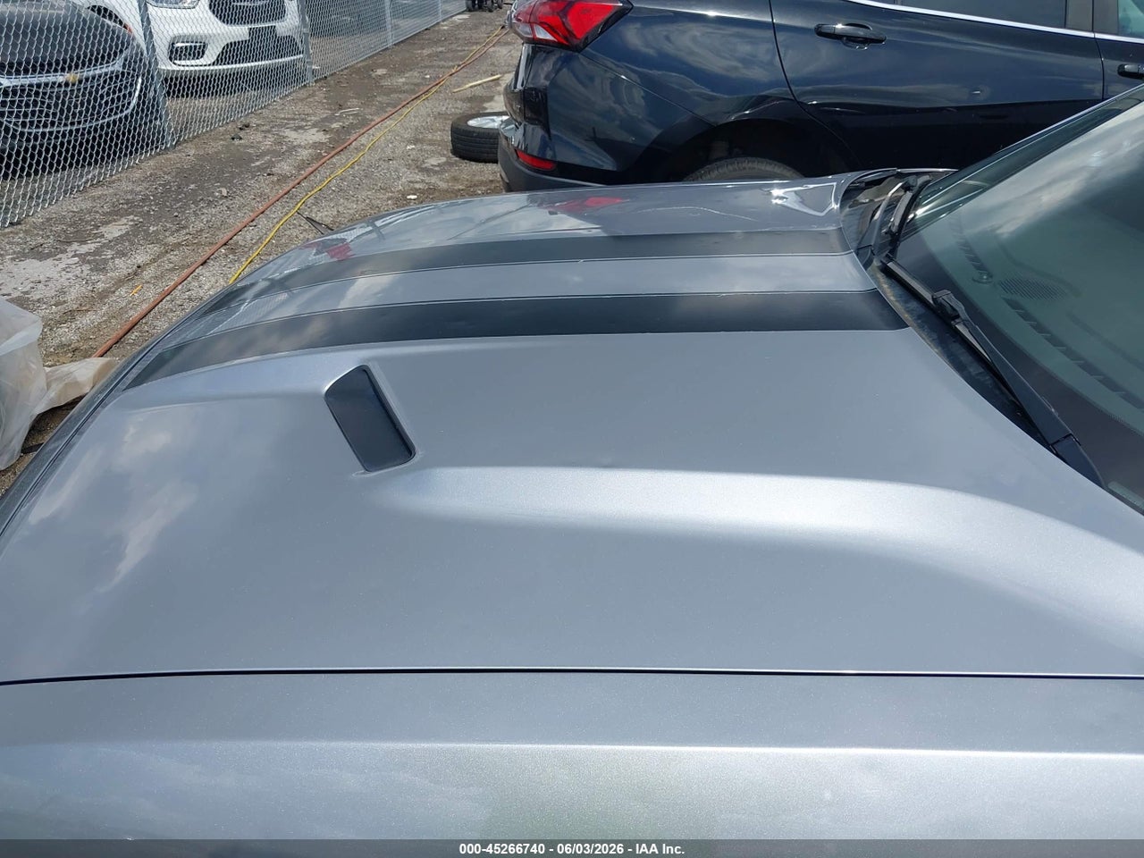 2015 DODGE CHALLENGER SXT · 6/11