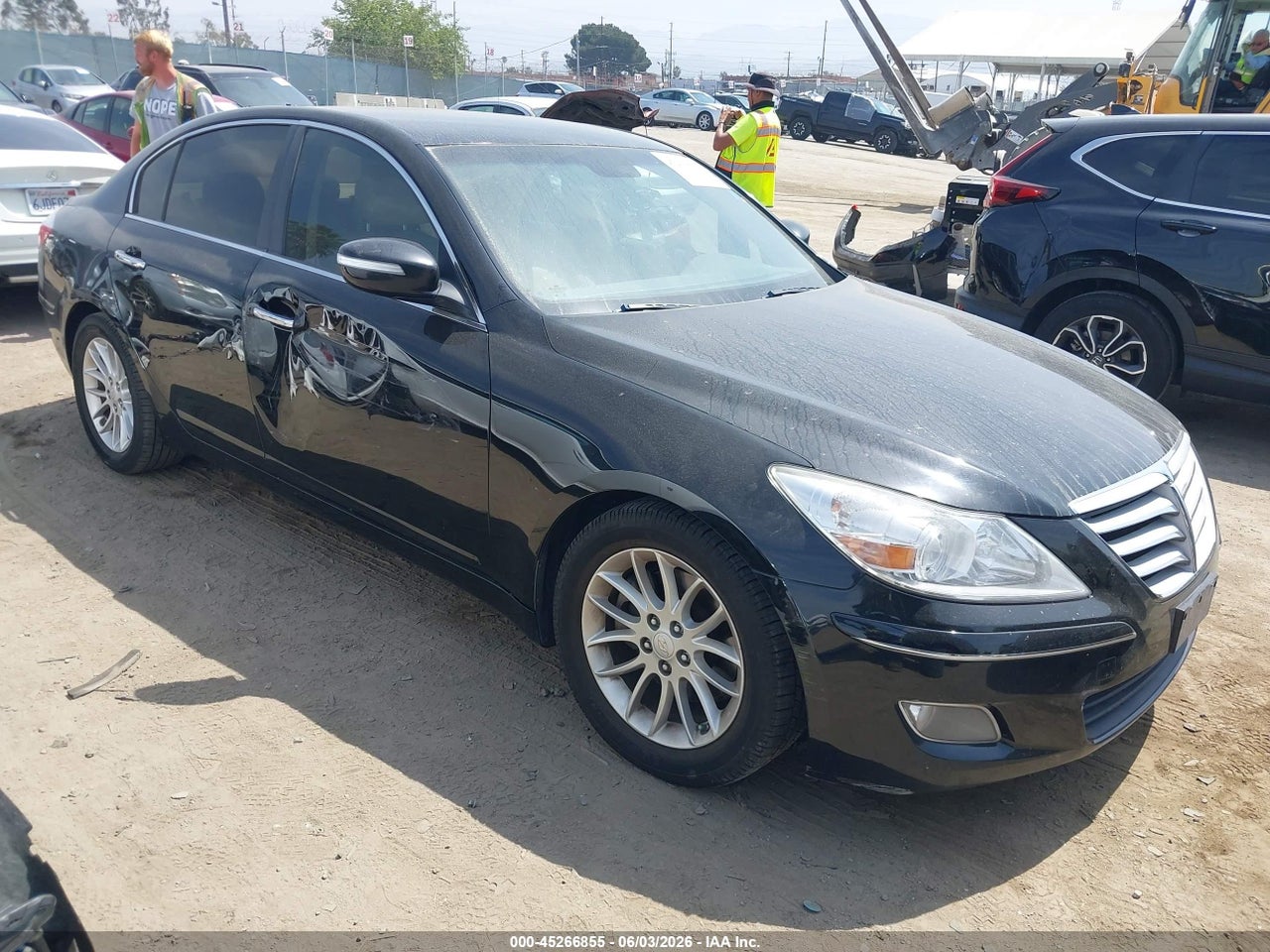 KMHGC4DE1BU****** · 2011 HYUNDAI GENESIS 3.8