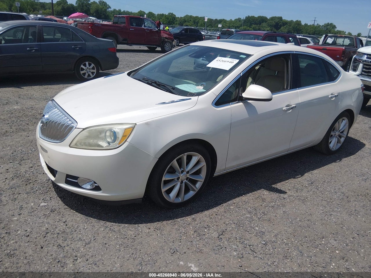 2016 BUICK VERANO LEATHER GROUP · 2/11
