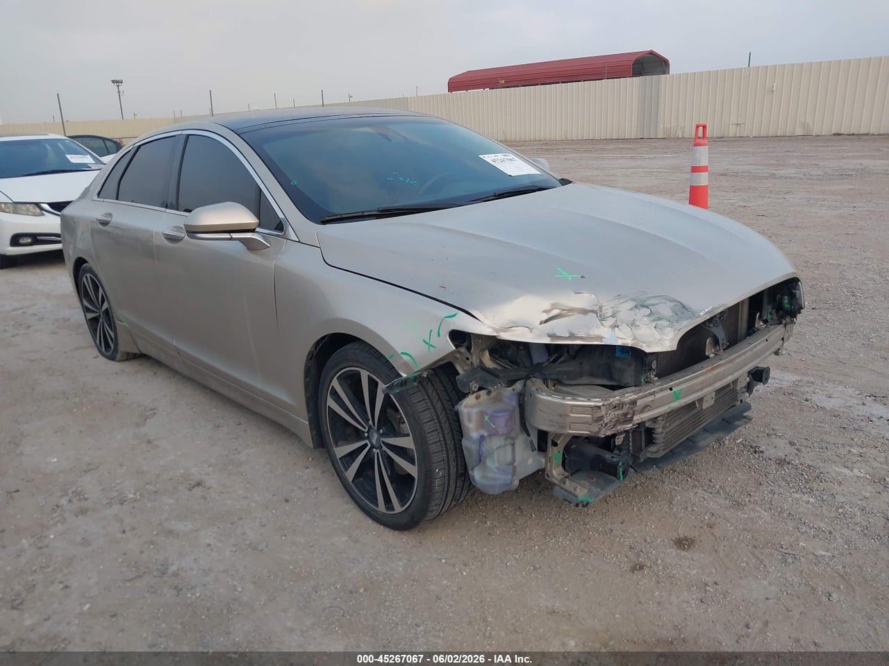 3LN6L5MU1HR****** · 2017 LINCOLN MKZ HYBRID RESERVE