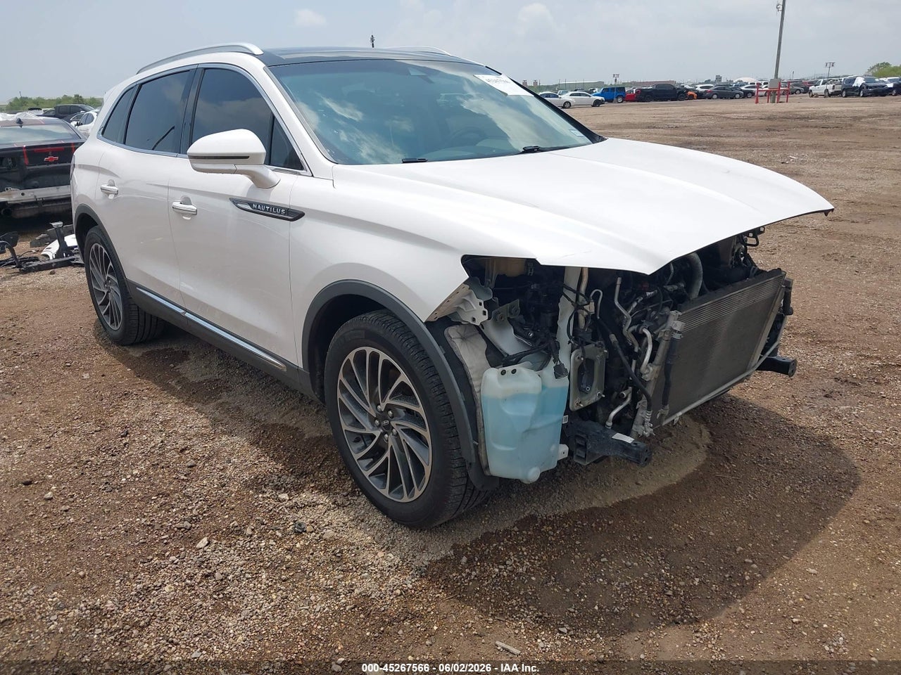 2LMPJ6LP8KB****** · 2019 LINCOLN NAUTILUS RESERVE