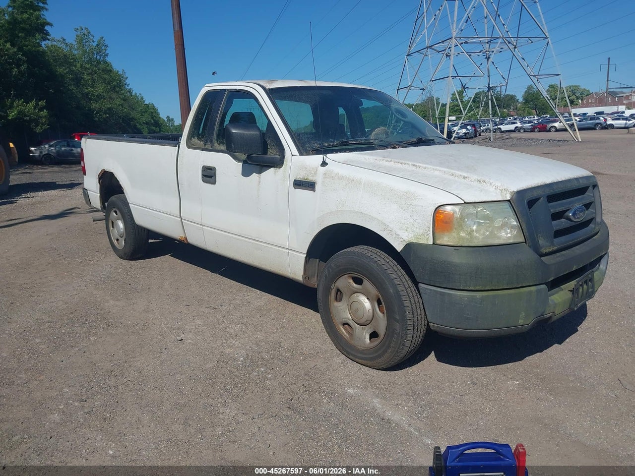 1FTRF12285N****** · 2005 FORD F-150 STX/XL/XLT