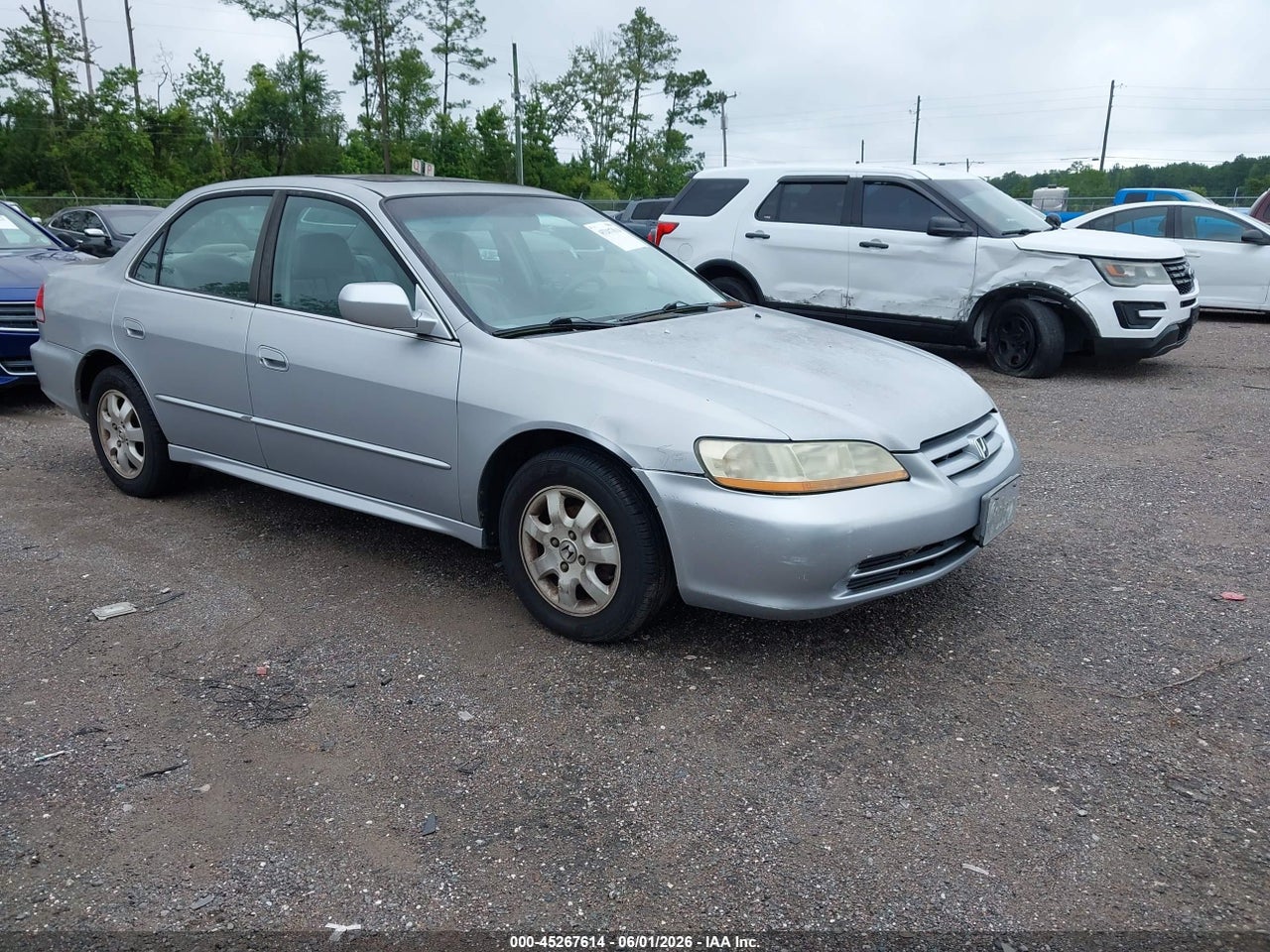1HGCG56642A****** · 2002 HONDA ACCORD 2.3 EX