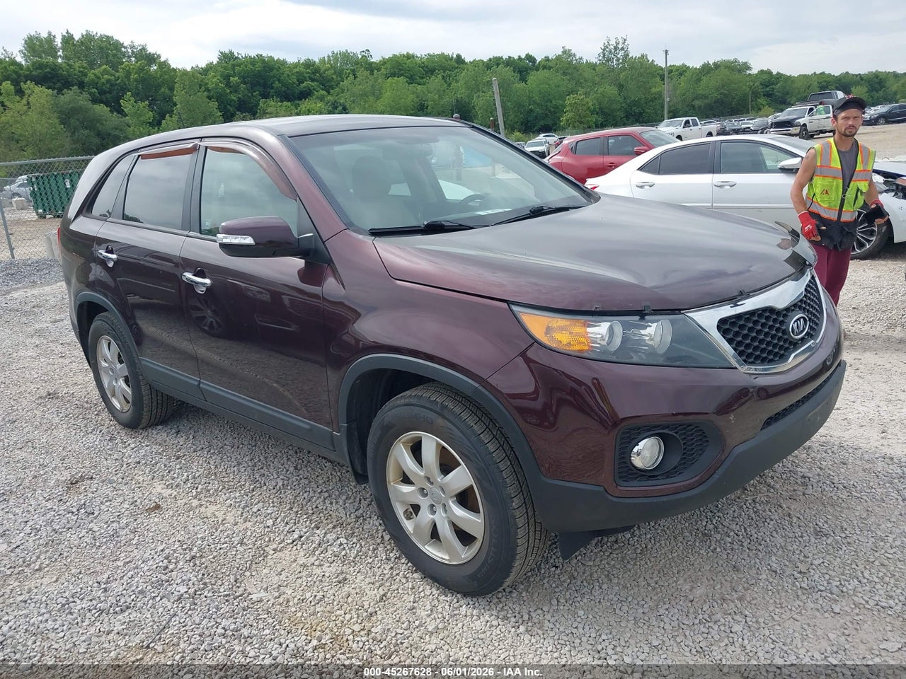 5XYKT3A17DG****** · 2013 KIA SORENTO LX