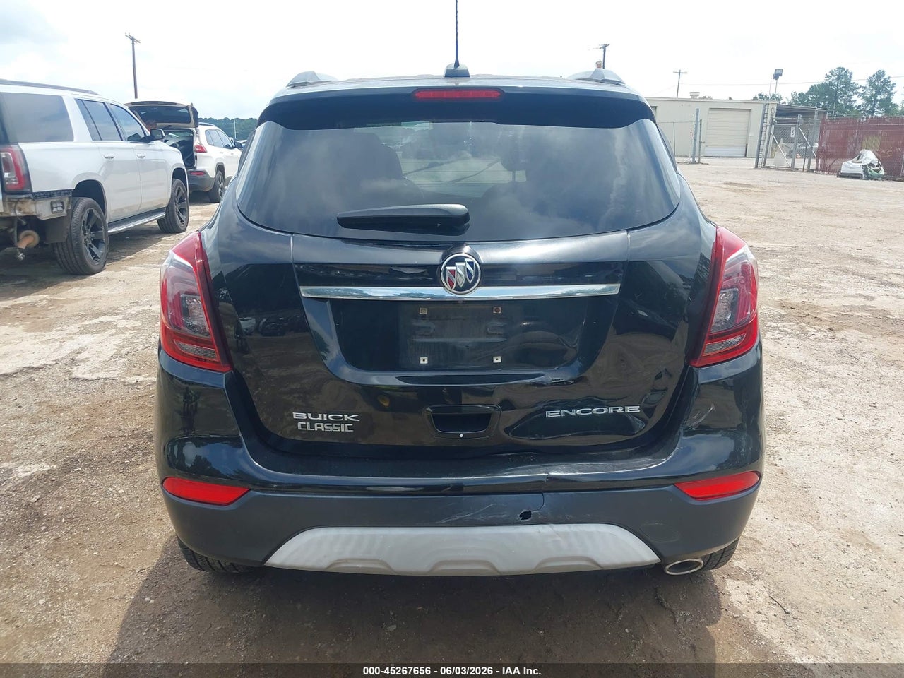 2017 BUICK ENCORE ESSENCE · 6/11