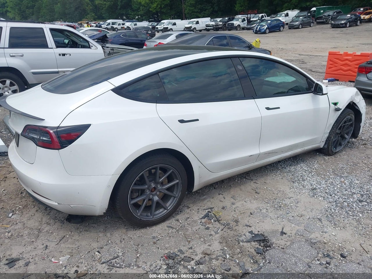 2021 TESLA MODEL 3 STANDARD RANGE PLUS REAR-WHEEL DRIVE · 4/11